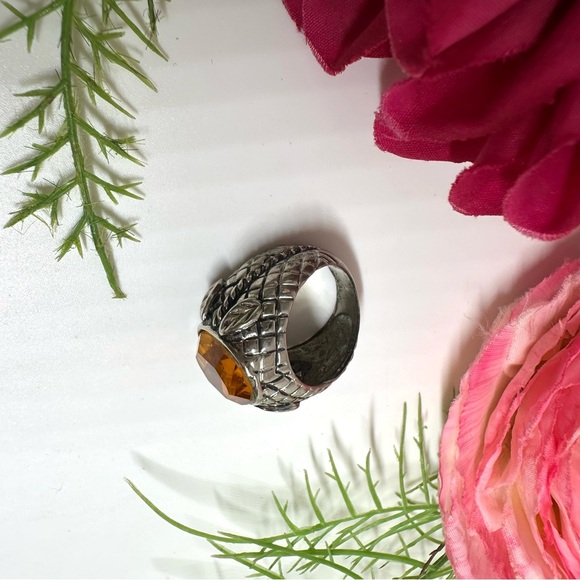 VINTAGE⚜️RETRO Orange Crystal Cocktail Ring - Size 6 - Picture 4 of 8